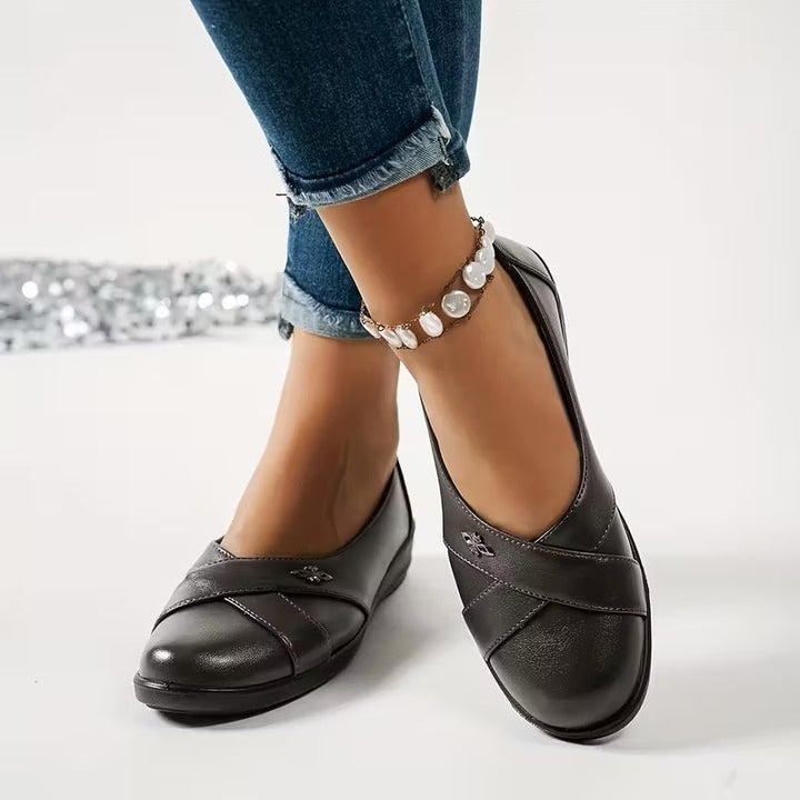 Helinna | Ergonomic Walking Shoes