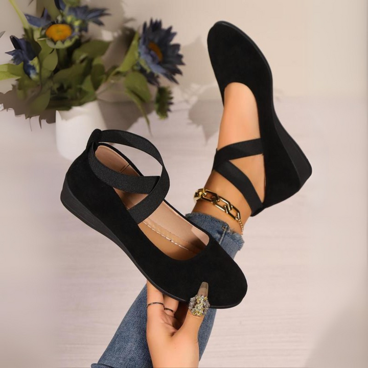 Wedge heeled closed ballerinas