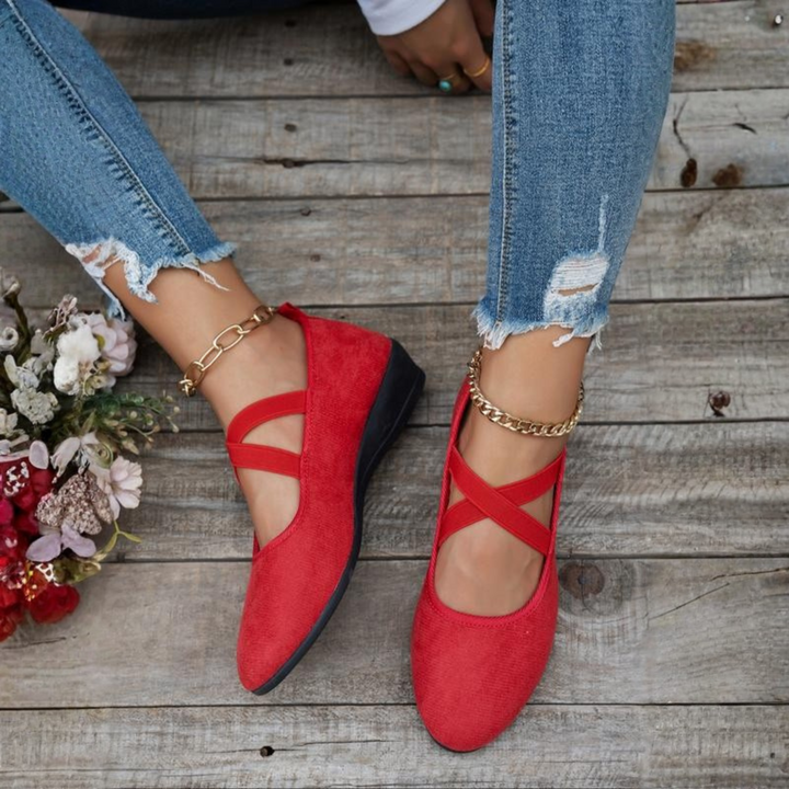 Wedge heeled closed ballerinas