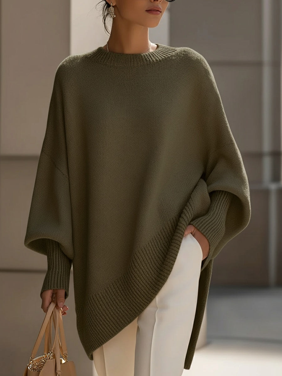 Evelyne – Elegant jumper with an asymmetrical hem
