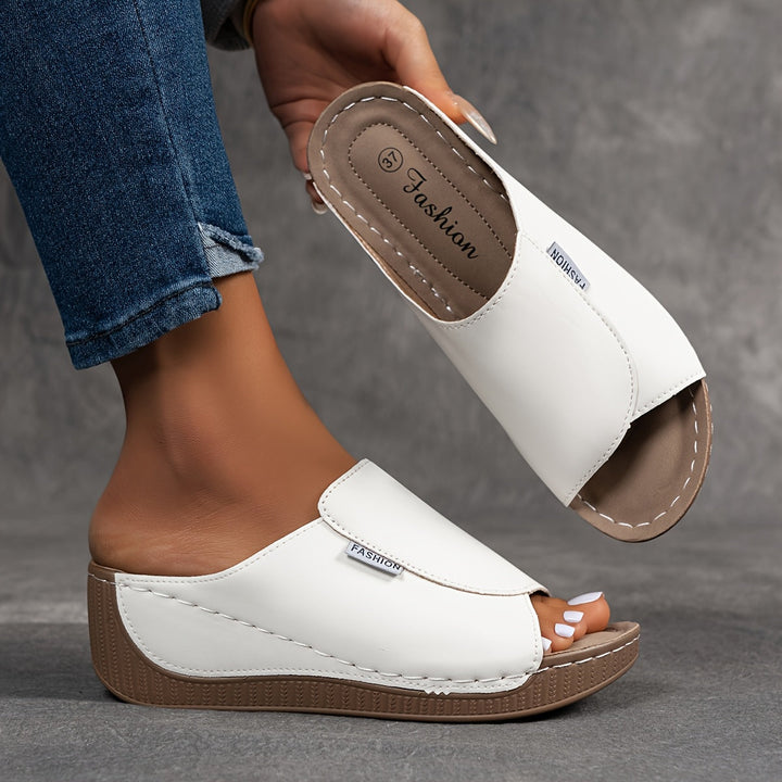 Indy – Comfortable Slipper with Arch Support