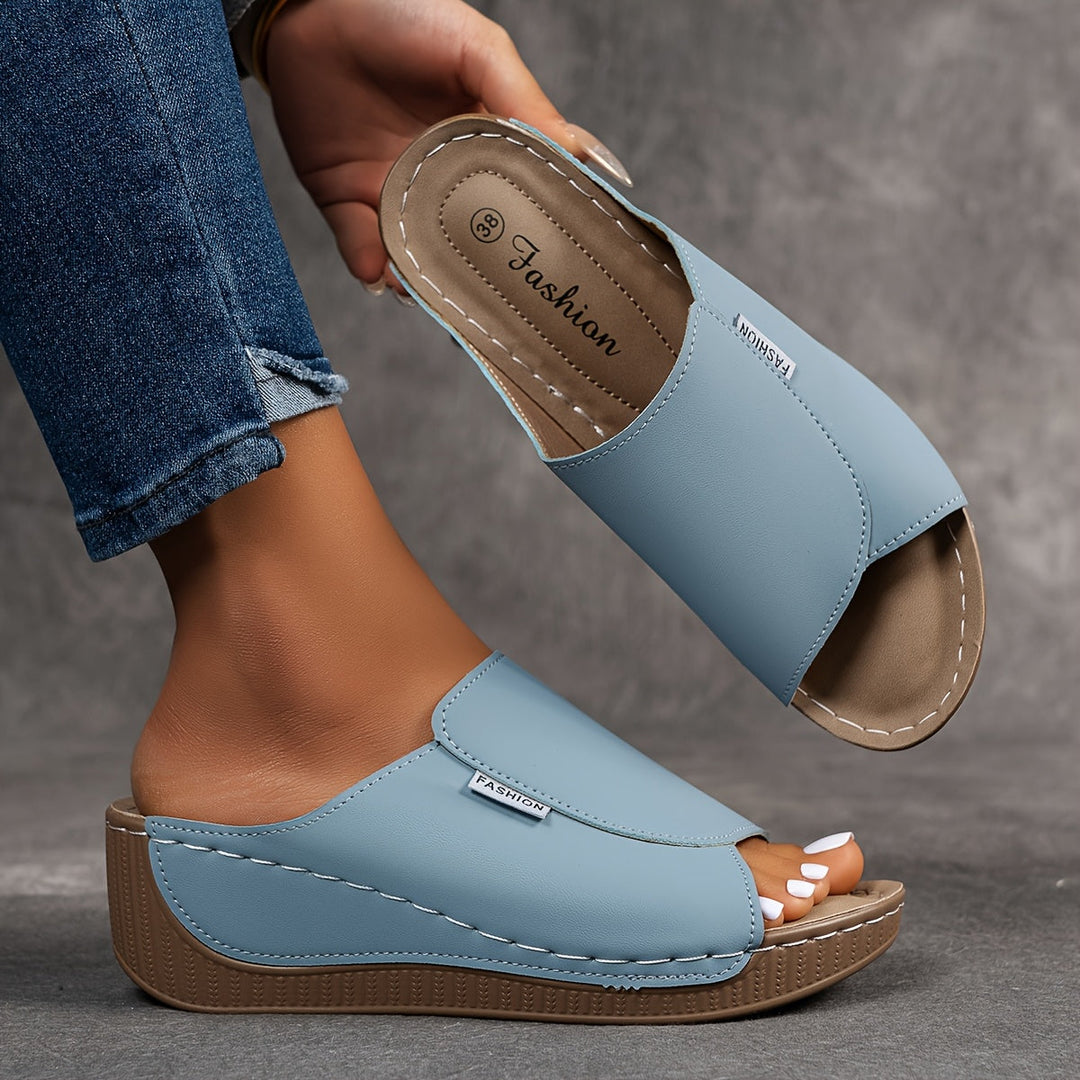 Indy – Comfortable Slipper with Arch Support