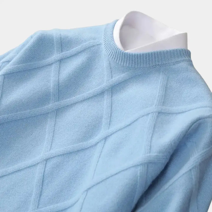 James - Sweater