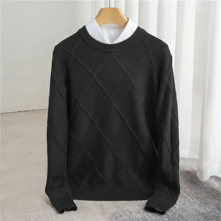 James - Sweater