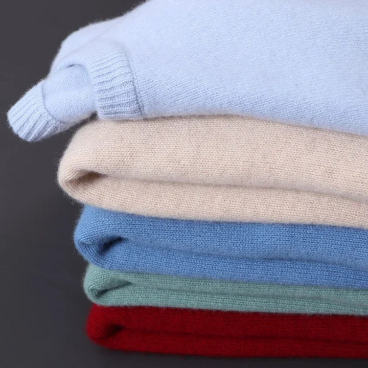 William - Luxury Sweater