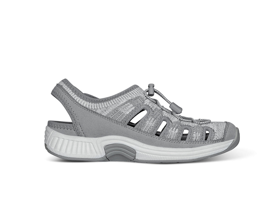 Tessa - The sporty comfort sandal for active summer days
