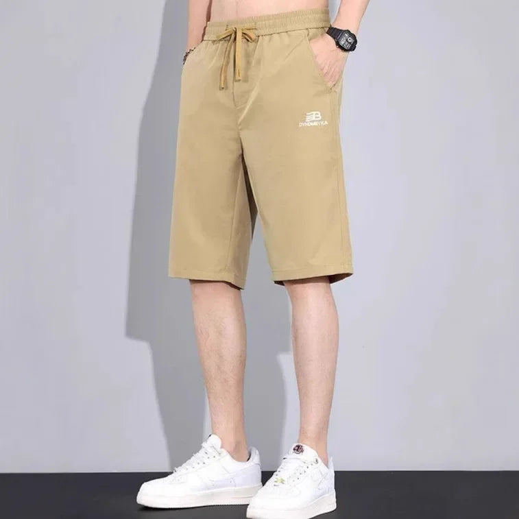 Steph | Luxe Straight-Cut Shorts – Lightweight Feel and Modern Style