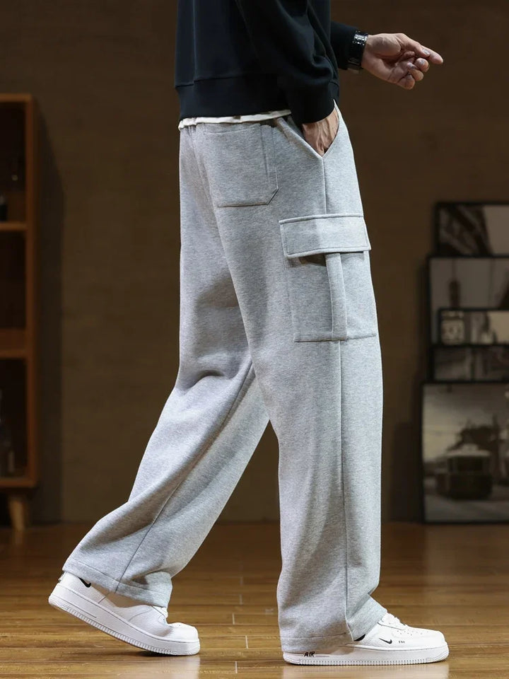LAURENT MONACO | CARGO TROUSERS IN FLEECE