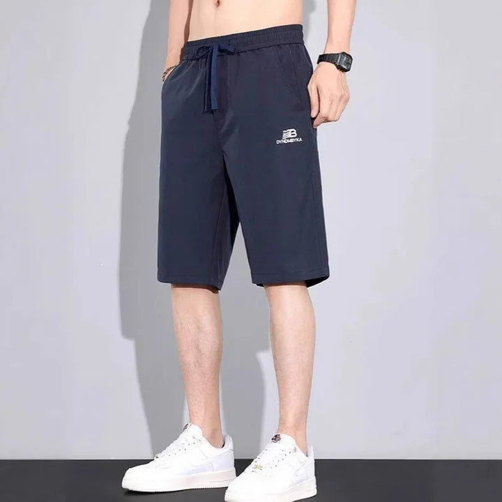 Steph | Luxe Straight-Cut Shorts – Lightweight Feel and Modern Style