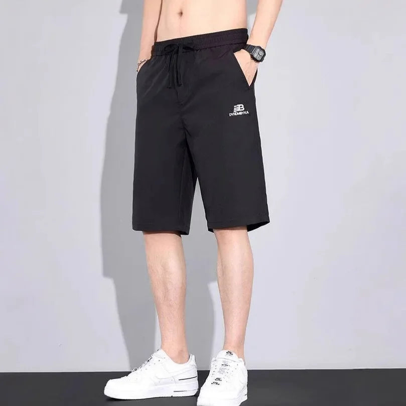 Steph | Luxe Straight-Cut Shorts – Lightweight Feel and Modern Style