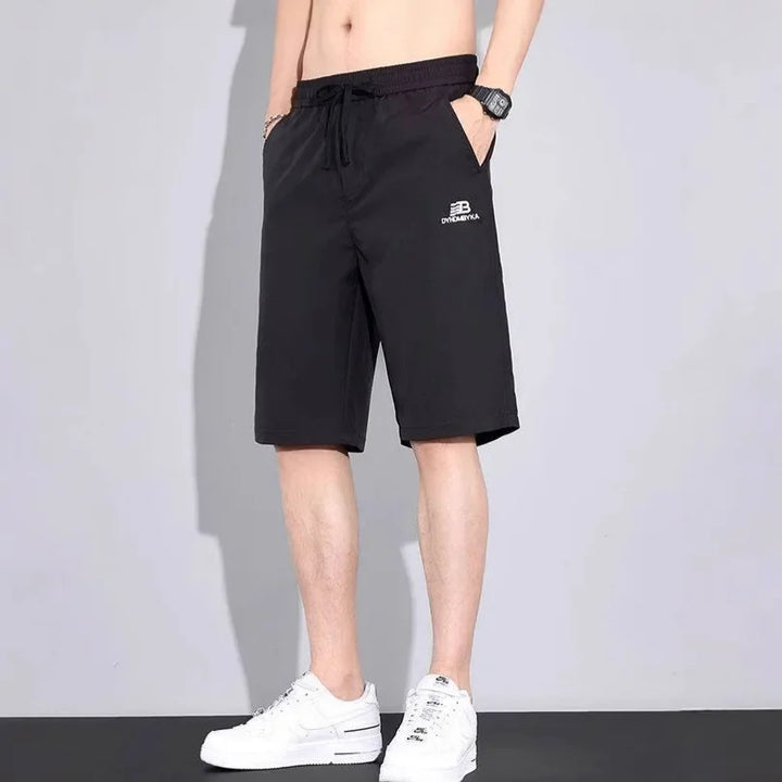 Steph | Luxe Straight-Cut Shorts – Lightweight Feel and Modern Style