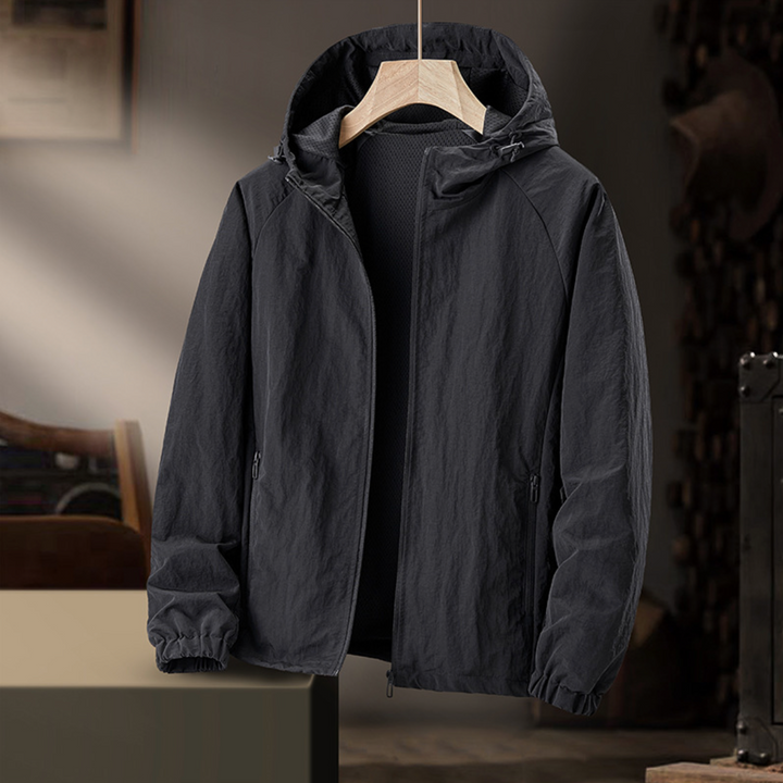 Rennie | Windbreaker for Urban Explorers