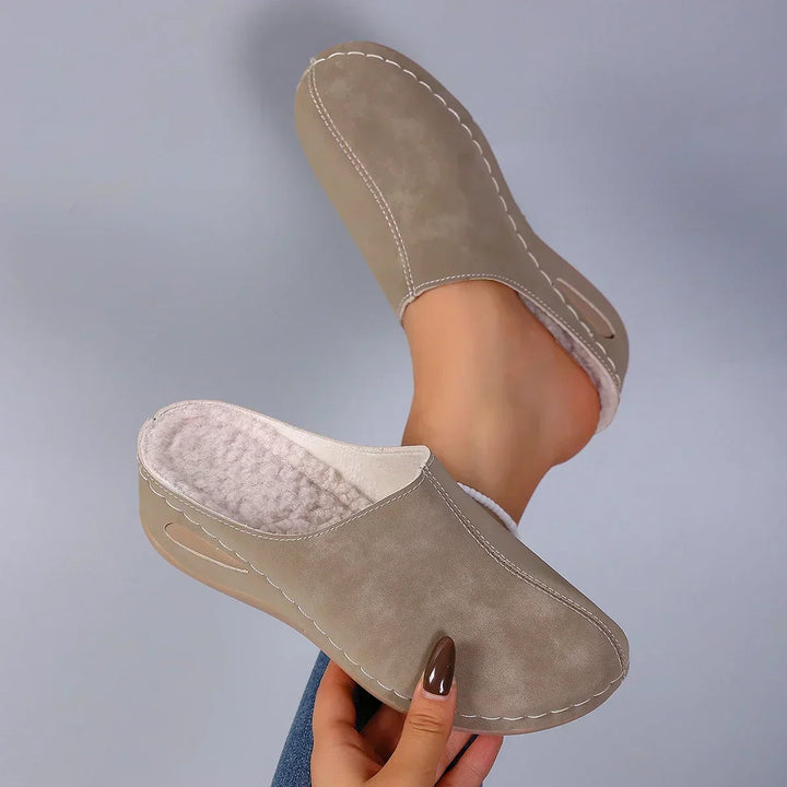 Samira | Orthopaedic Support Slippers