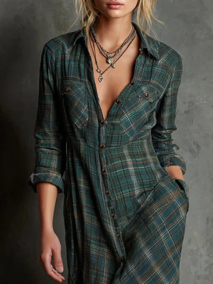 Long dress with green checked collar