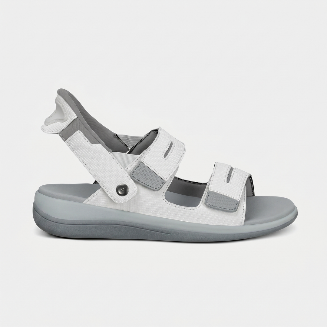 Luna - The lightweight comfort sandal for active summer days