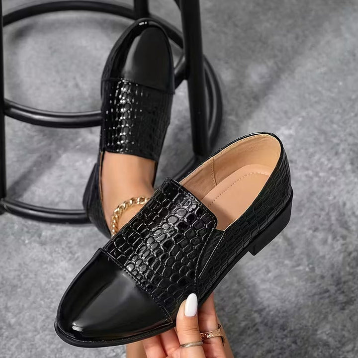 Naledi | Elegant Comfort in Every Step