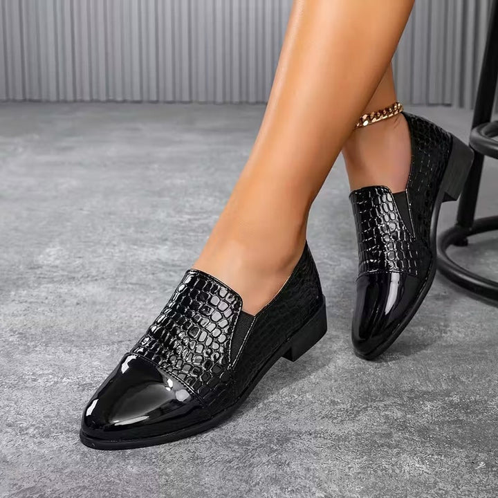 Naledi | Elegant Comfort in Every Step