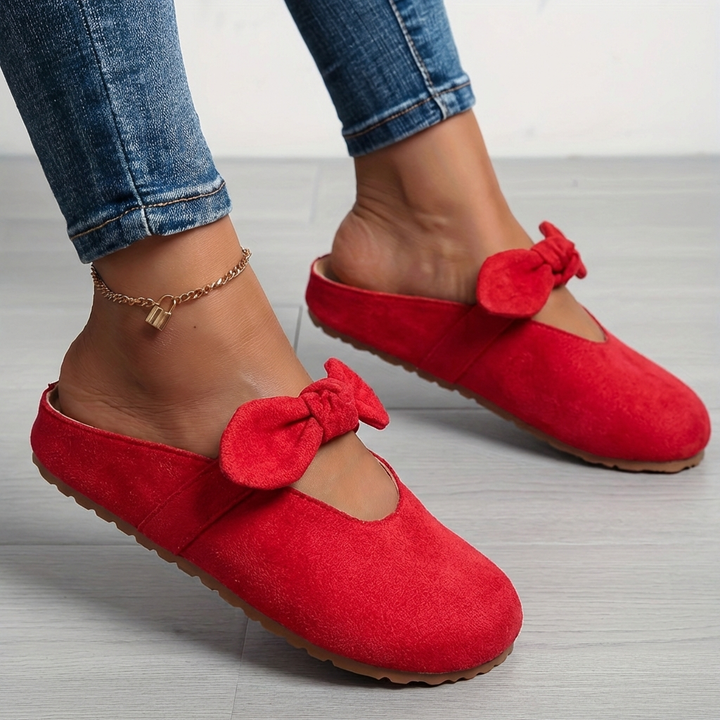 Minaya | Bow Strap Mule Clogs