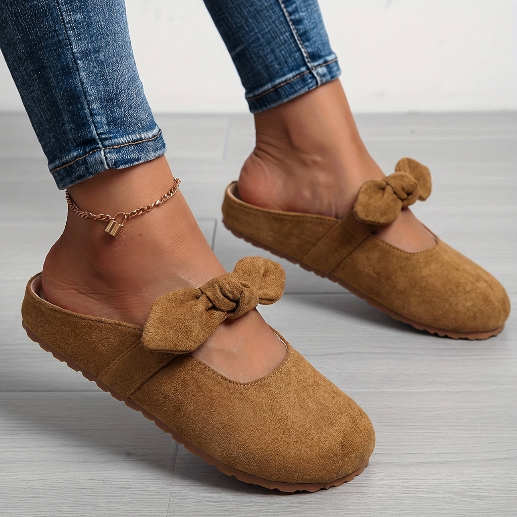 Minaya | Bow Strap Mule Clogs