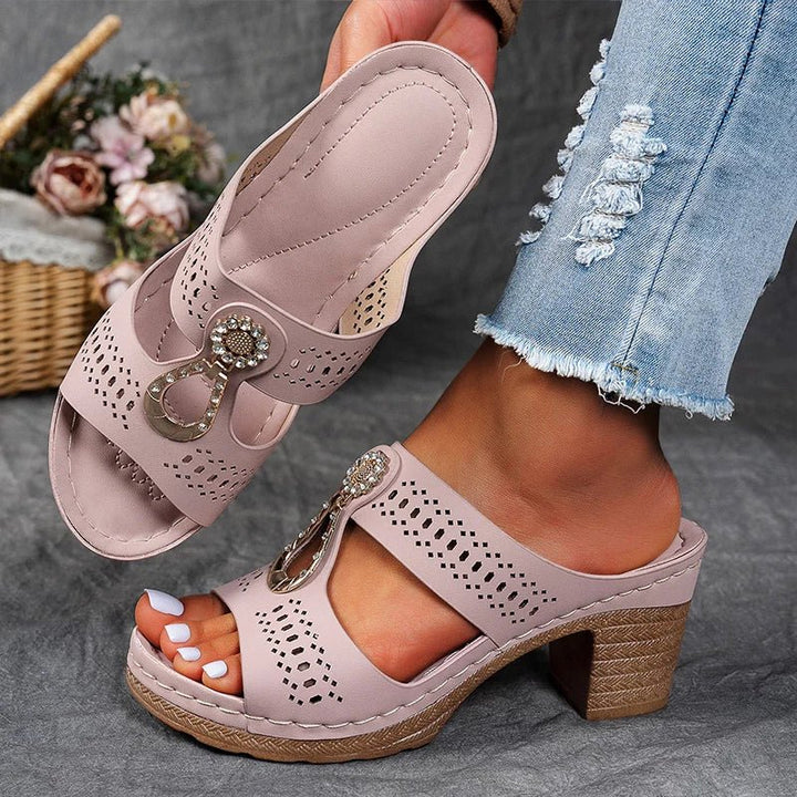 DELACROIX | Comfortable Orthopaedic Sandals Isabelle