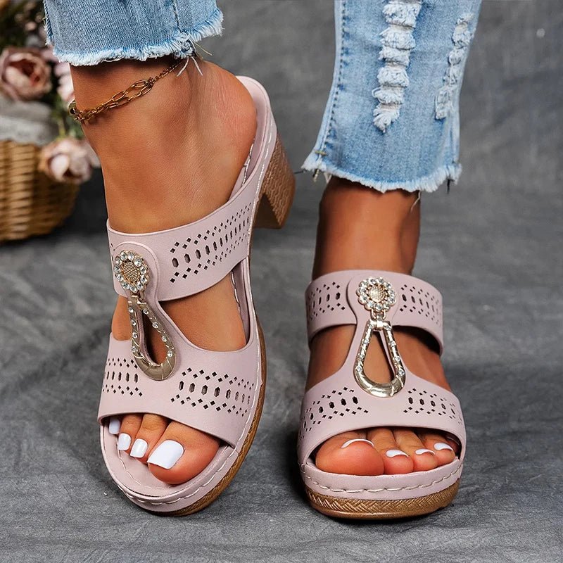 DELACROIX | Comfortable Orthopaedic Sandals Isabelle