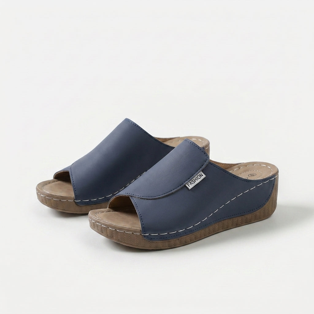 Indy – Comfortable Slipper with Arch Support