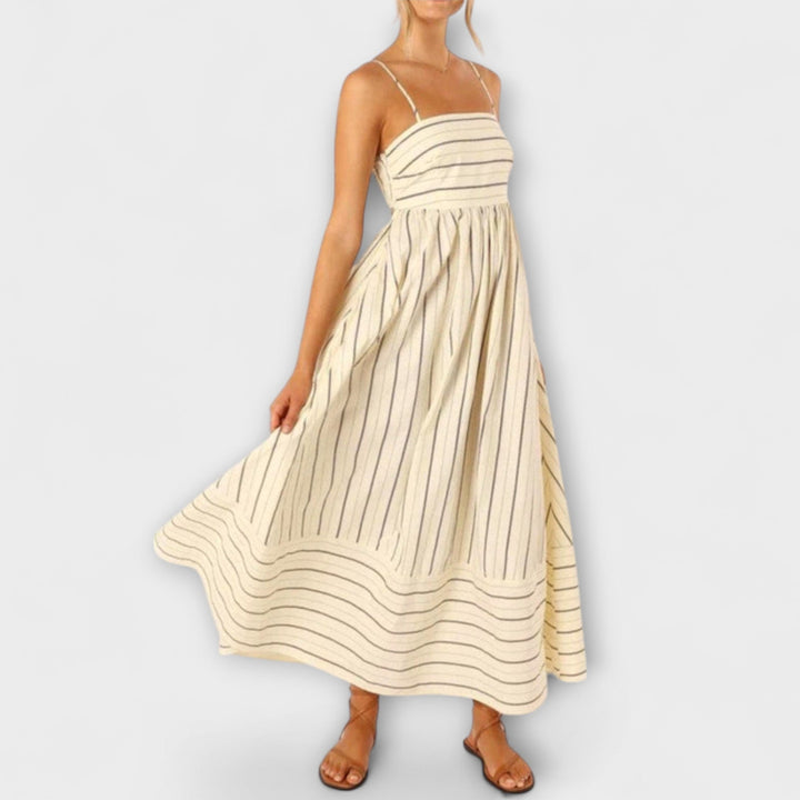 Svea – Bare Bloom Maxi Dress